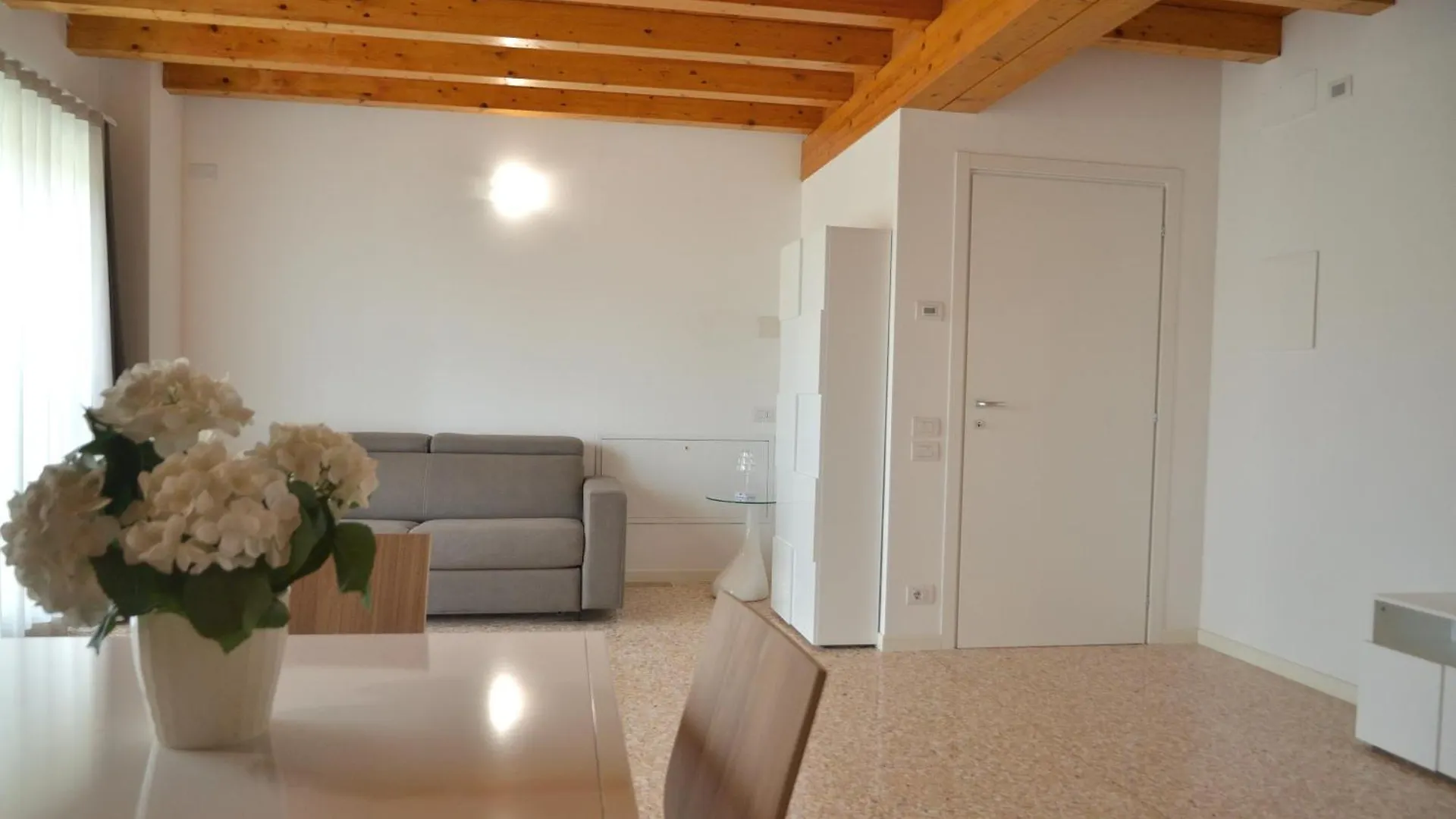 Apartment Palazzo Maggiore Suite B Noale Italy