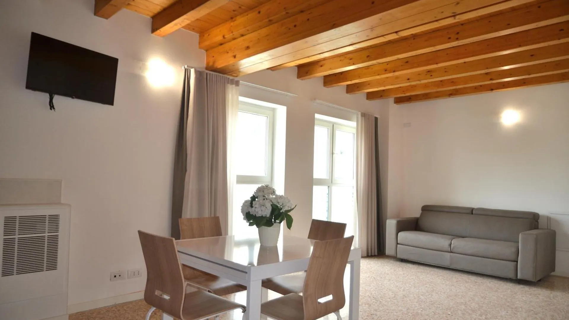 Palazzo Maggiore Suite B Noale