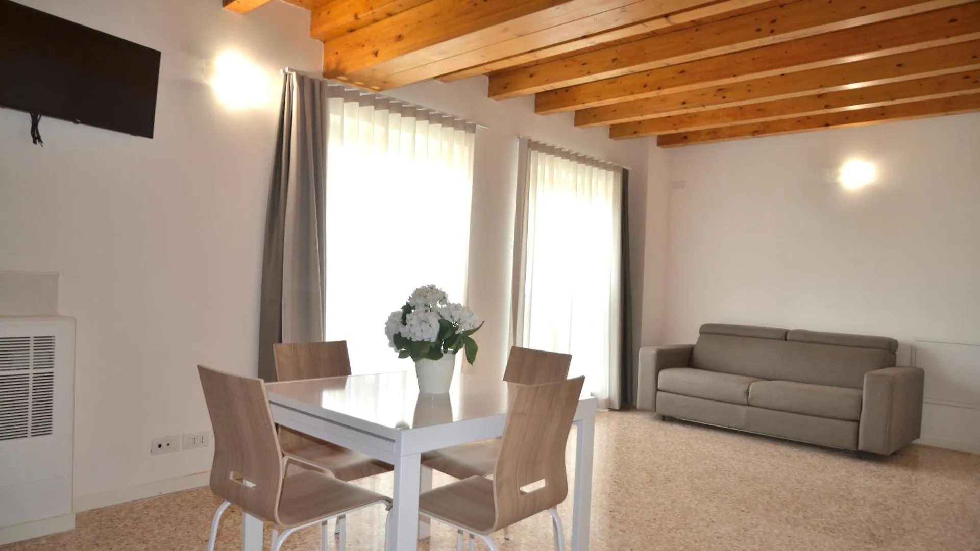 Apartment Palazzo Maggiore Suite B Noale
